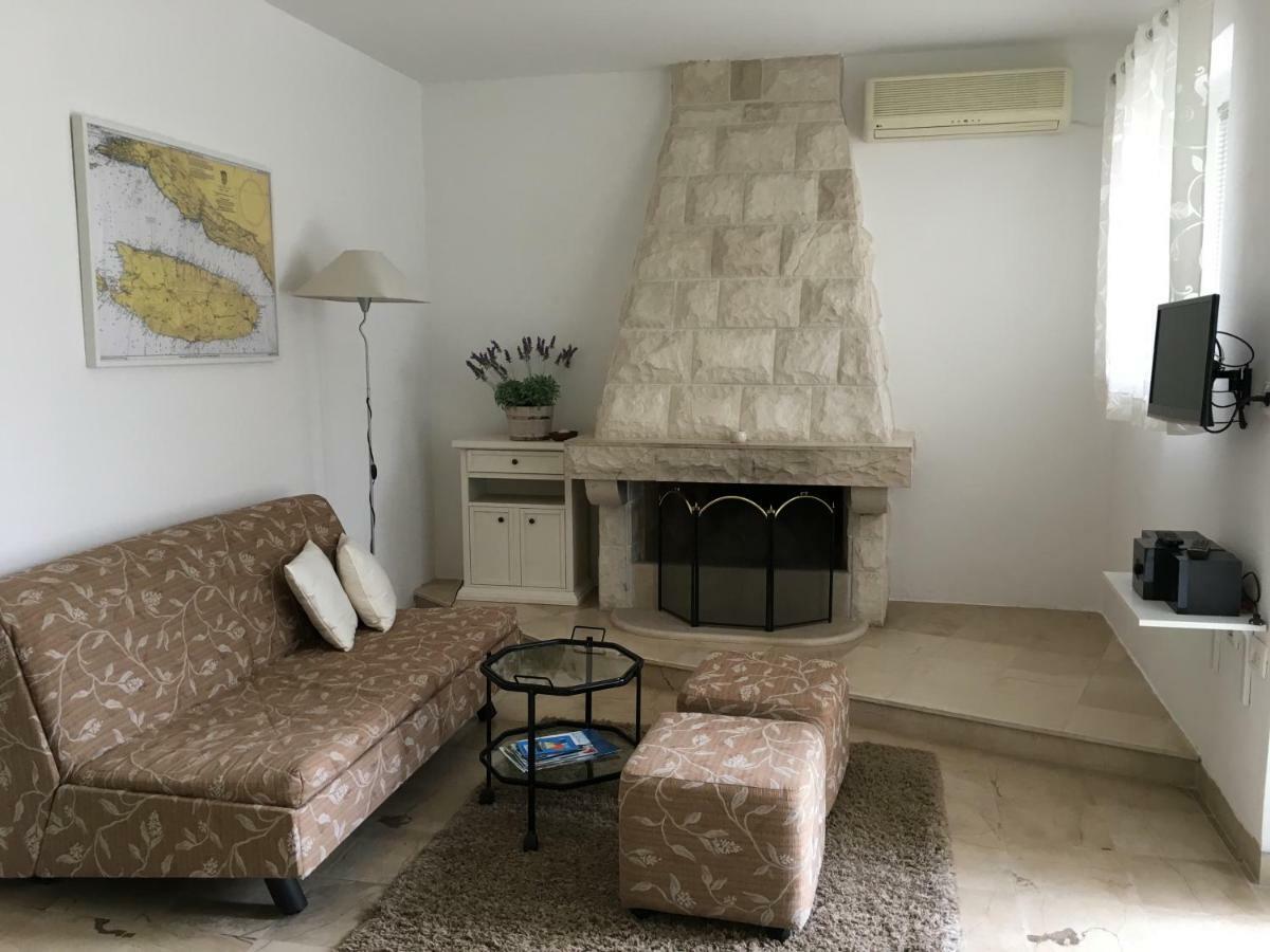 Apartment Get スペタル エクステリア 写真